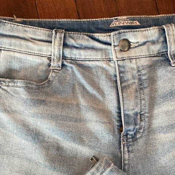 Project Runway jeans - Picture 4 of 6